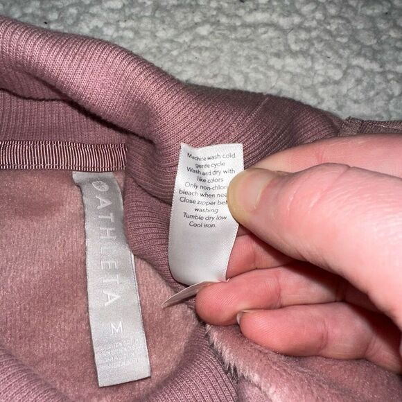 Athleta Women’s Turtleneck Mauve Pink Zipper Detail Sweatshirt Size Medium - Picture 9 of 13